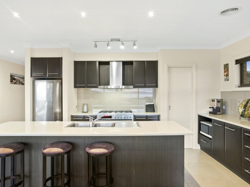 31 Golden Grove, Portarlington VIC 3223