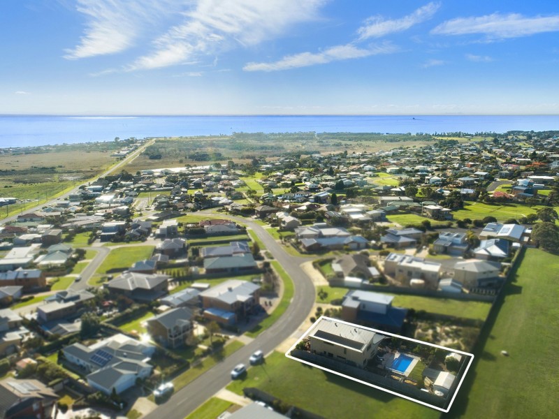 31 Golden Grove, Portarlington VIC 3223
