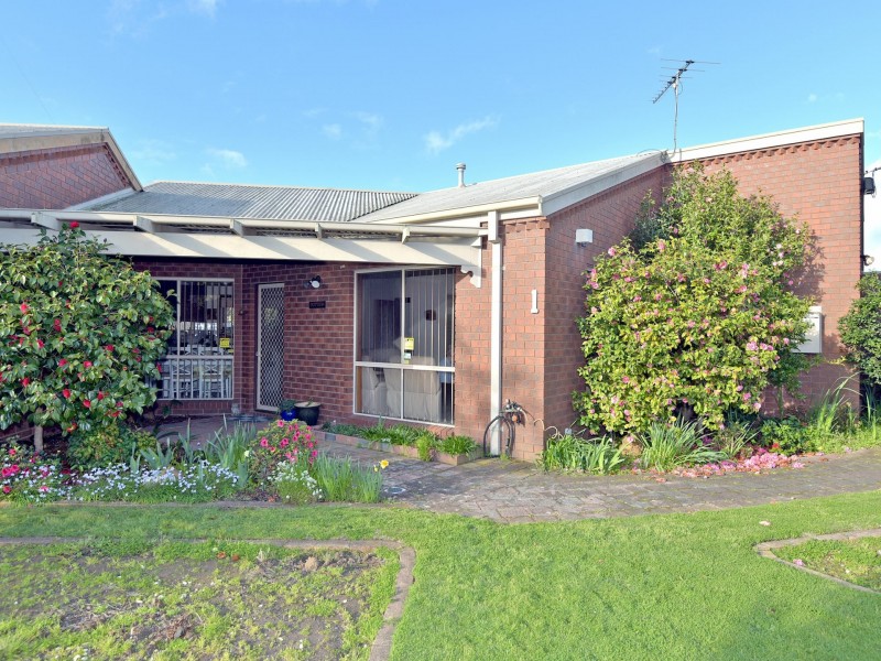 1/2 Curtis Street, Leopold VIC 3224