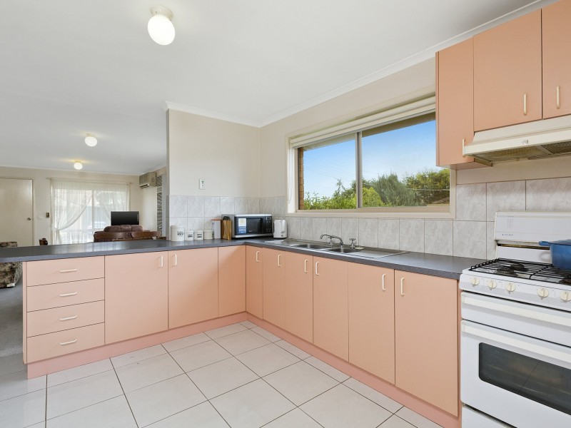 Unit 1/61 Dandarriga Drive, Clifton Springs VIC 3222