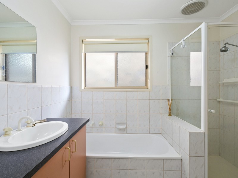 Unit 1/61 Dandarriga Drive, Clifton Springs VIC 3222