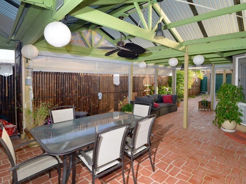 8 Leonard Drive, Drysdale VIC 3222