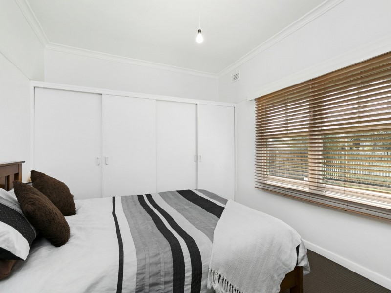 18 Tate Street, Thomson VIC 3219