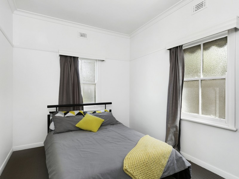 18 Tate Street, Thomson VIC 3219