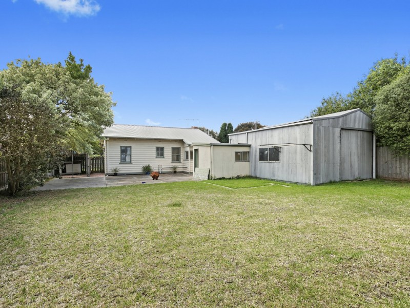 18 Tate Street, Thomson VIC 3219