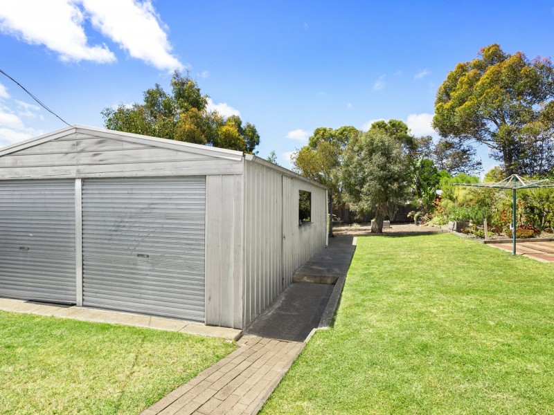 37 De Burgh Road, Drysdale VIC 3222