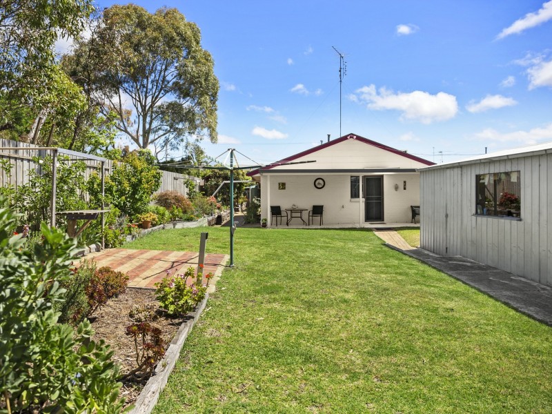 37 De Burgh Road, Drysdale VIC 3222