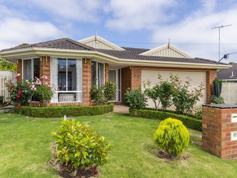 18 Barringup Avenue, Clifton Springs VIC 3222