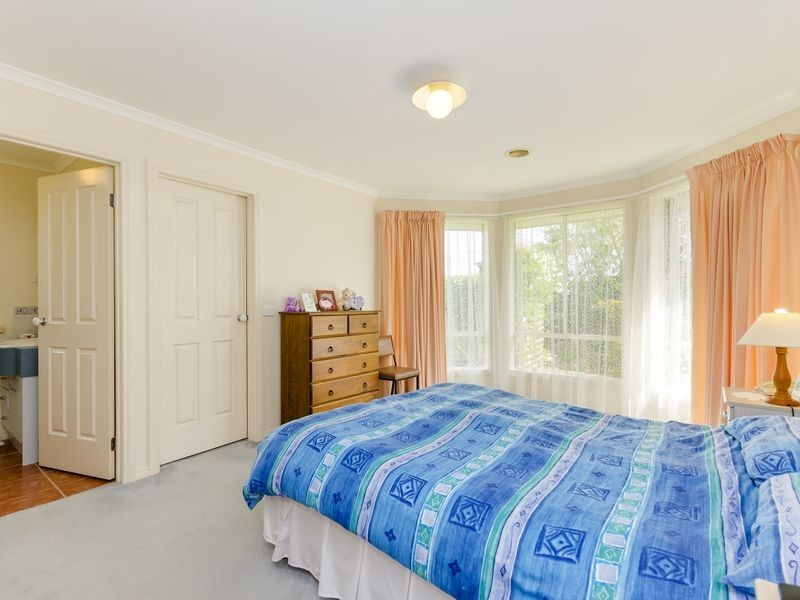 18 Barringup Avenue, Clifton Springs VIC 3222