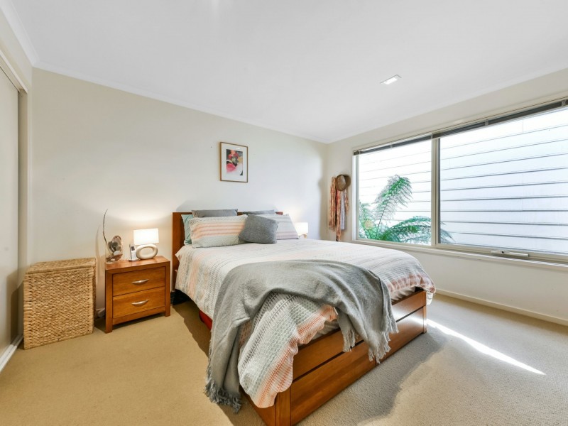 10 Gumbowie Avenue, Clifton Springs VIC 3222