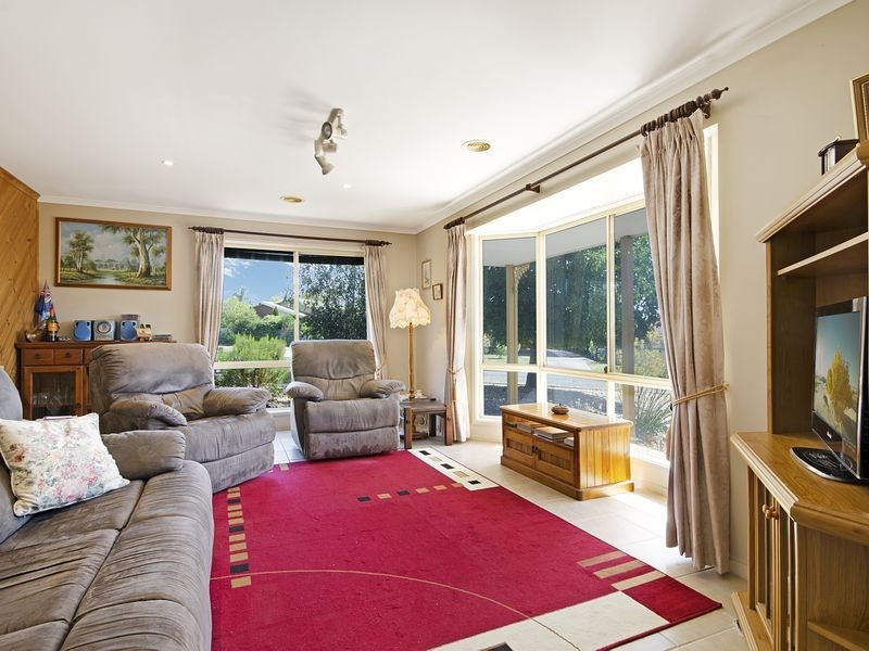 5 Mirrabooka Drive, Clifton Springs VIC 3222