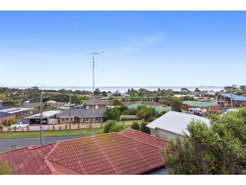 42 Gwinganna Drive, Clifton Springs VIC 3222