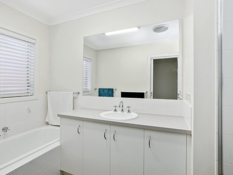 1,15 Parkway Place, Clifton Springs VIC 3222