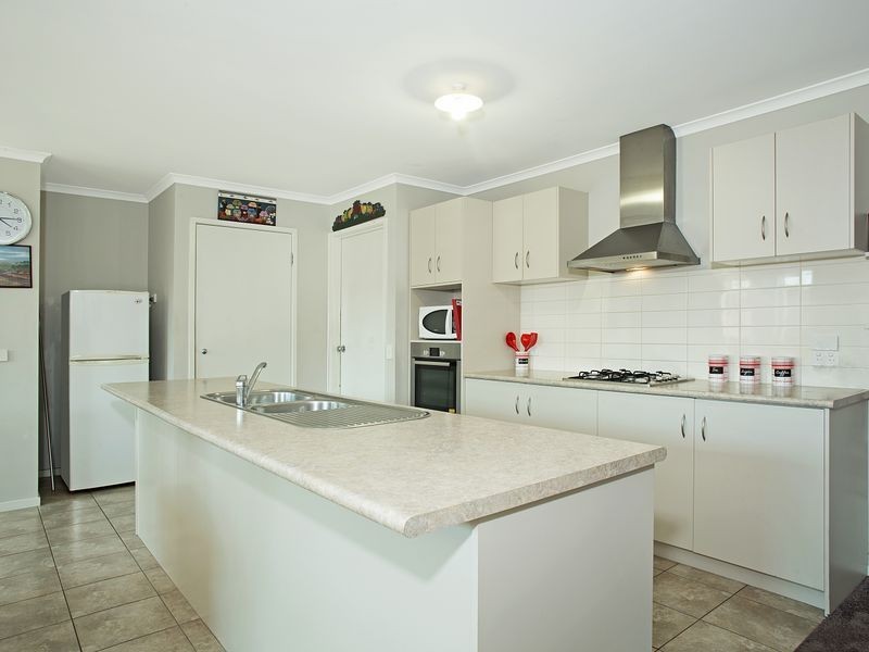 4 Dundundra Drive, Clifton Springs VIC 3222