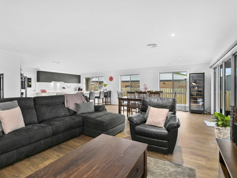 9 Bridge Street, Drysdale VIC 3222