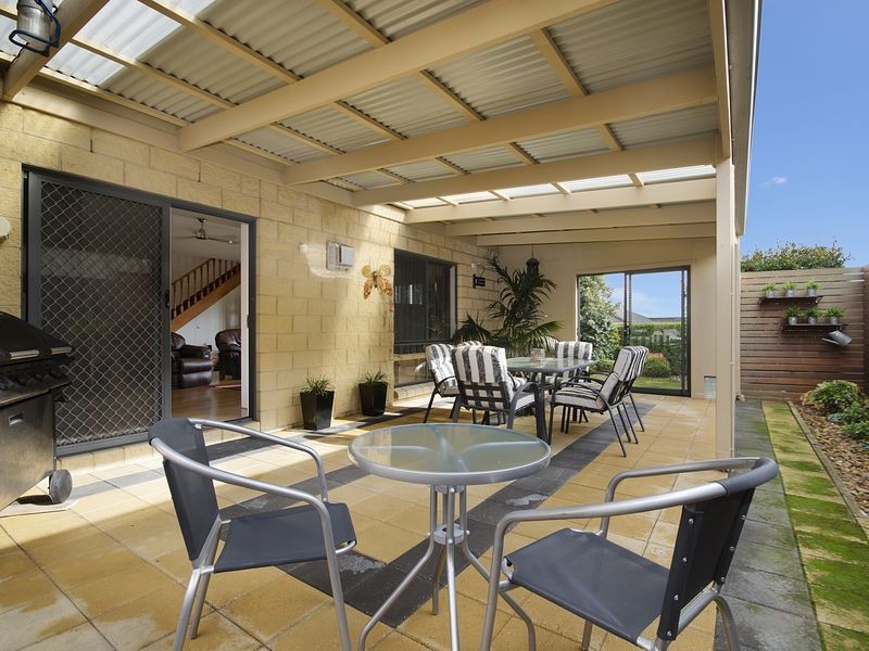 8 Ernstine Way, Drysdale VIC 3222
