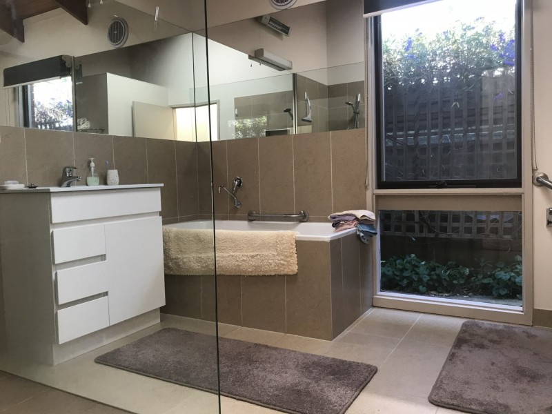 24 Palmerston Street, Drysdale VIC 3222