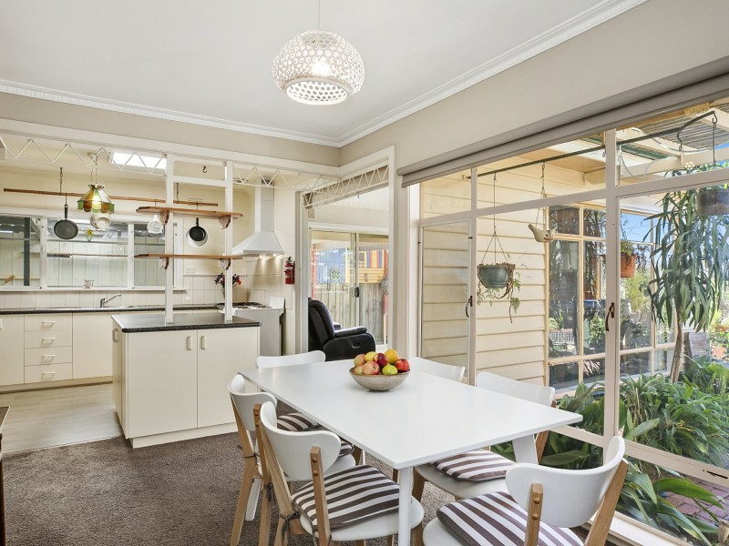 10 Anzac Avenue, Leopold VIC 3224