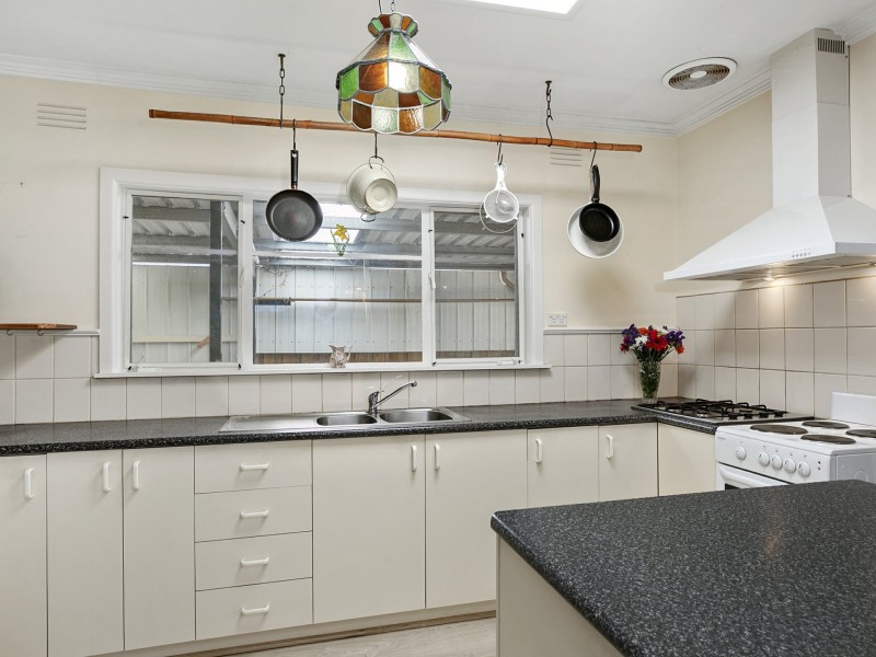 10 Anzac Avenue, Leopold VIC 3224