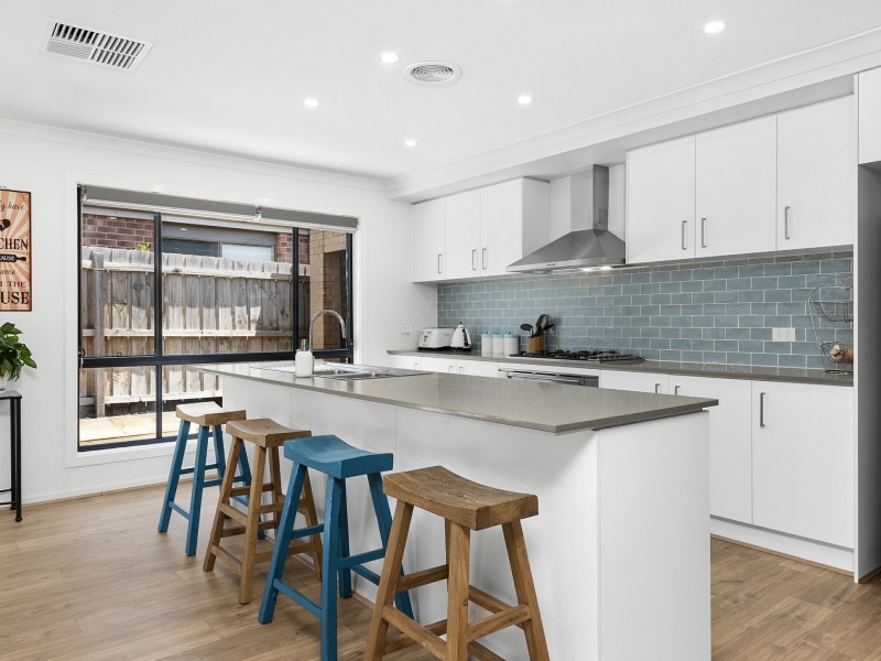 15 Appleby Street, Curlewis VIC 3222