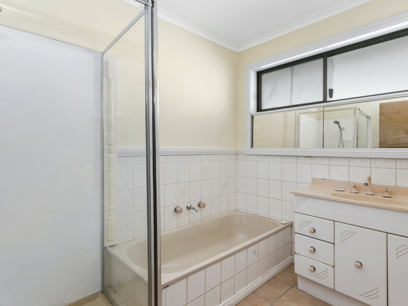 23 Stapledon Court, Corio VIC 3214