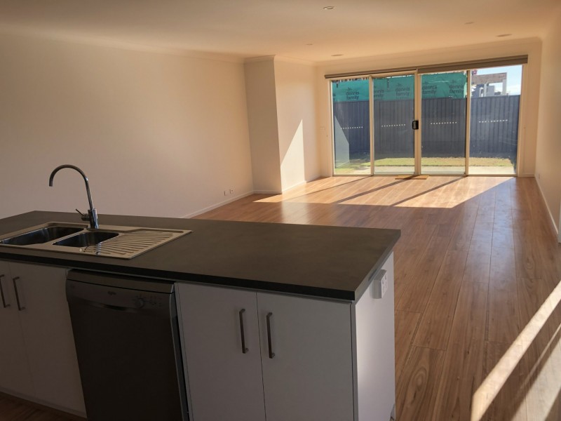 2 Hilltop Drive, Curlewis VIC 3222