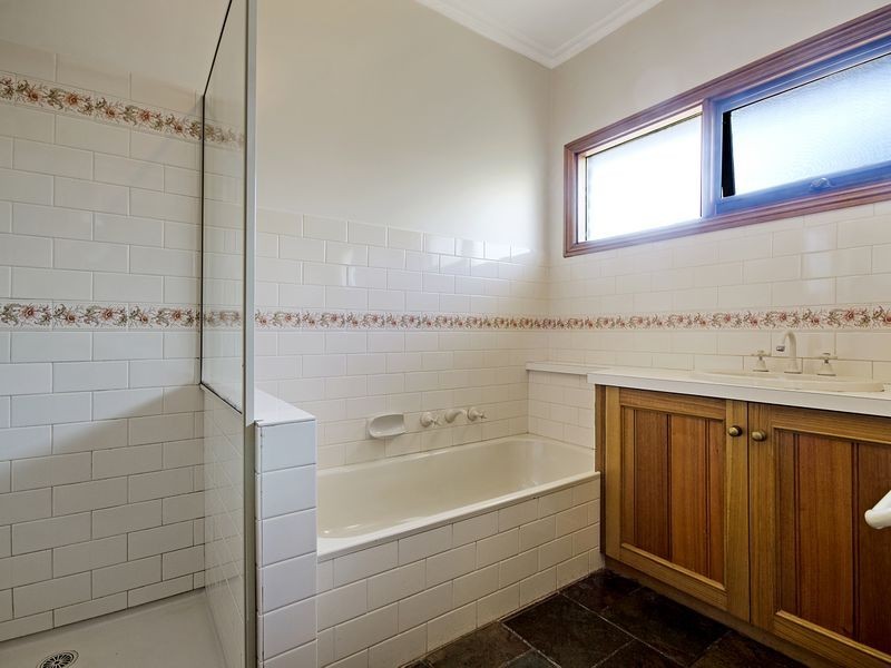 10 Amarina Road, Clifton Springs VIC 3222