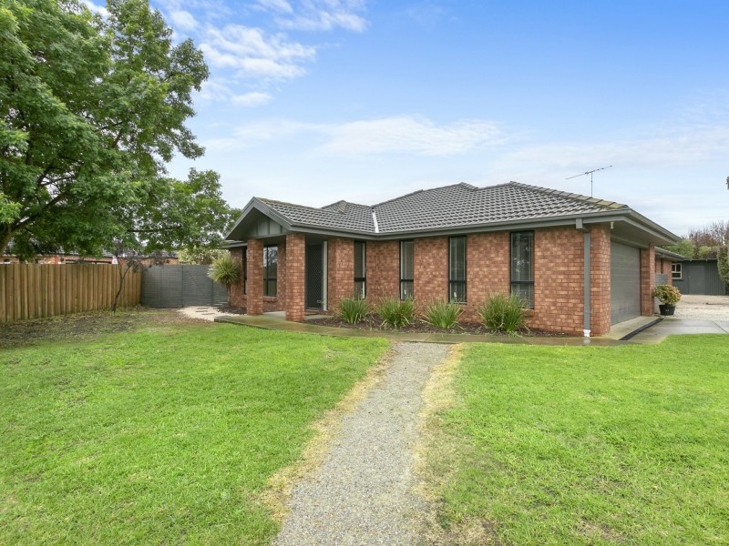 3-4 Sanctuary Cove, Clifton Springs VIC 3222