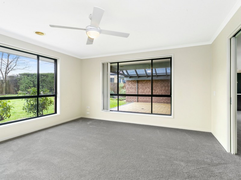 3-4 Sanctuary Cove, Clifton Springs VIC 3222