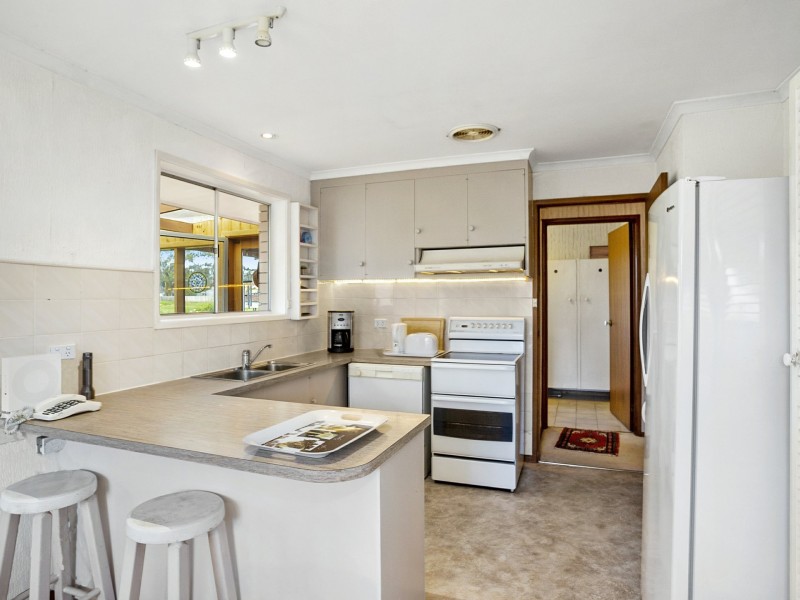 43 Dundundra Drv, Clifton Springs VIC 3222