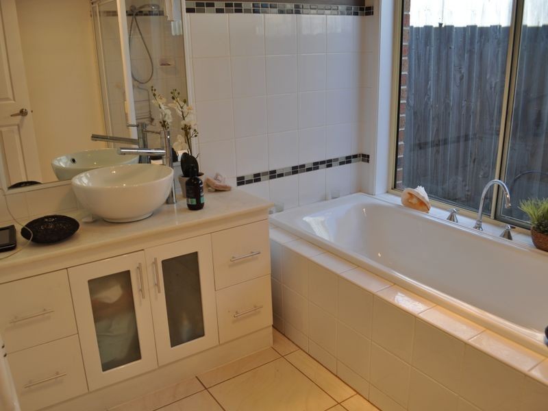 6 Wintersun Court, Clifton Springs VIC 3222