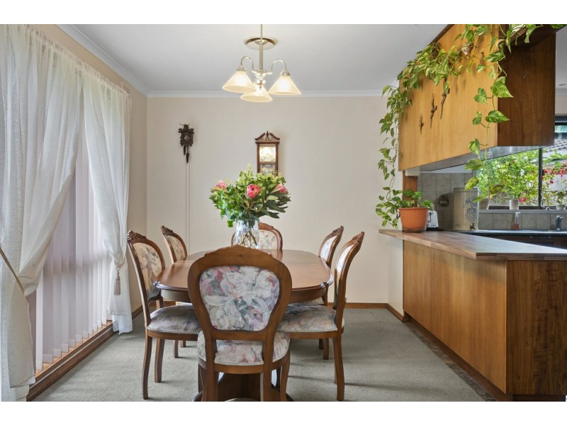 15 Leawarra Way, Clifton Springs VIC 3222