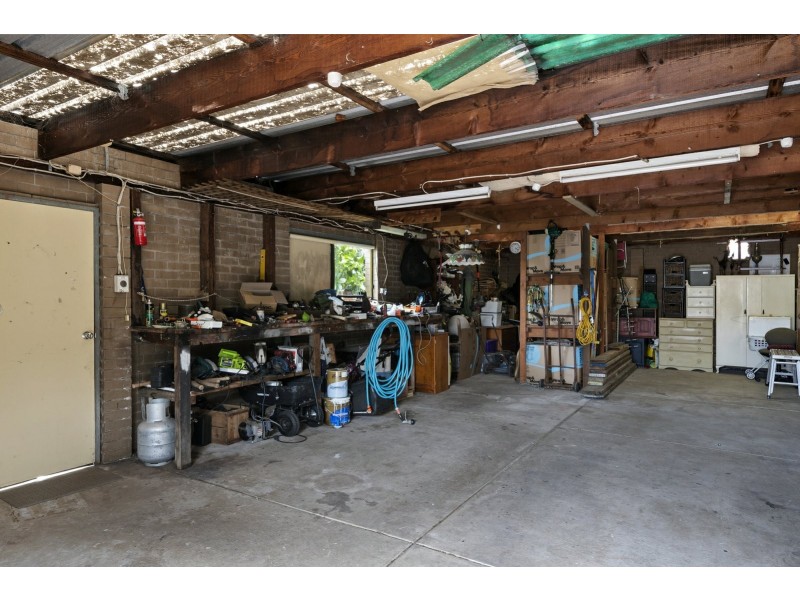 15 Leawarra Way, Clifton Springs VIC 3222