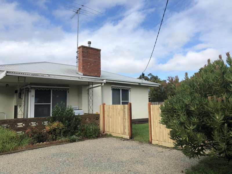 19A Godfrey Street, East Geelong VIC 3219