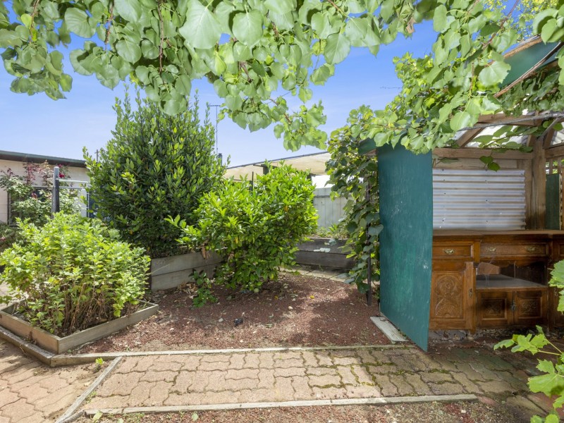 11 St Albans Street, St Albans Park VIC 3219