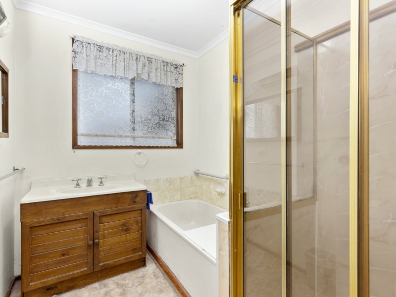 11 St Albans Street, St Albans Park VIC 3219