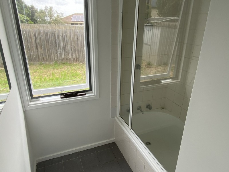 36 Yarramundi Drive, Clifton Springs VIC 3222