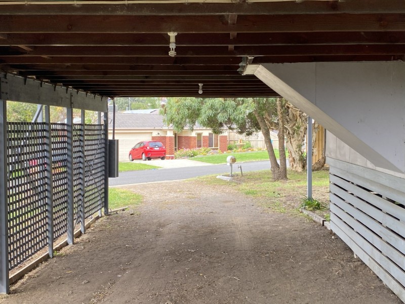 36 Yarramundi Drive, Clifton Springs VIC 3222