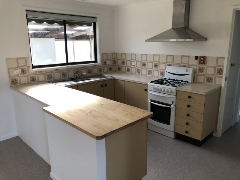 37 Carolanne Drive, Drysdale VIC 3222