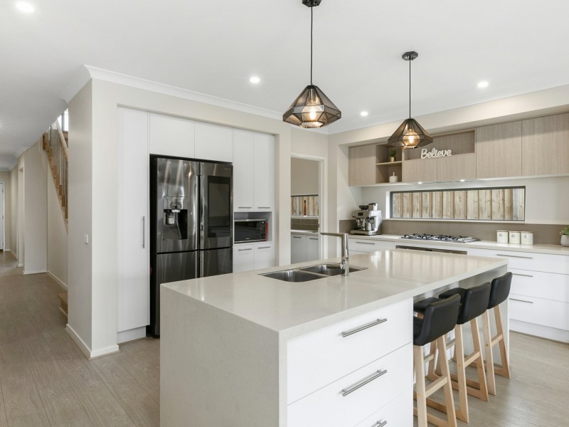 37 Pierview Drive, Curlewis VIC 3222