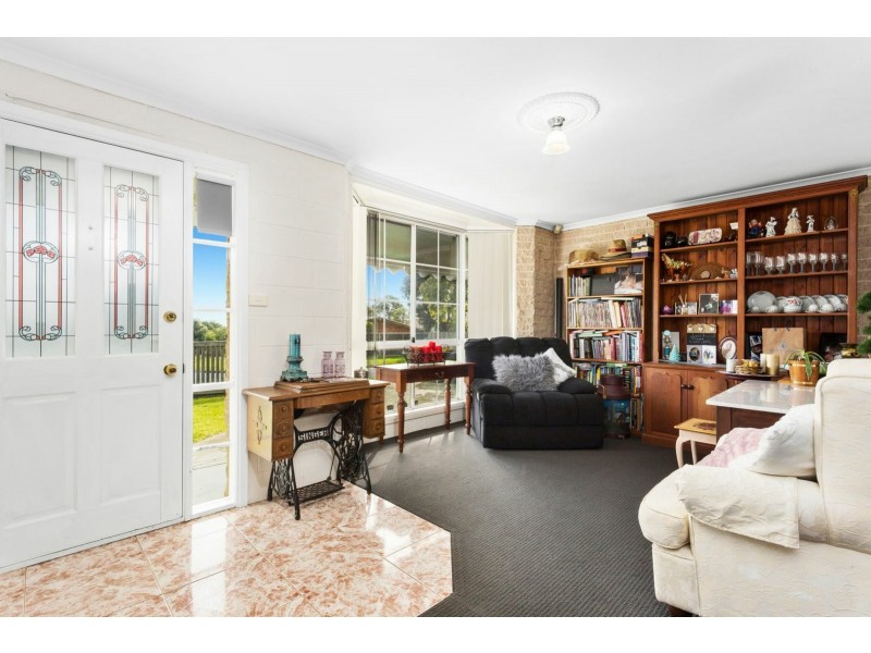 19 Lacoora Avenue, Clifton Springs VIC 3222