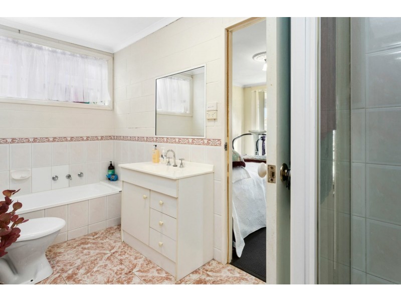 19 Lacoora Avenue, Clifton Springs VIC 3222