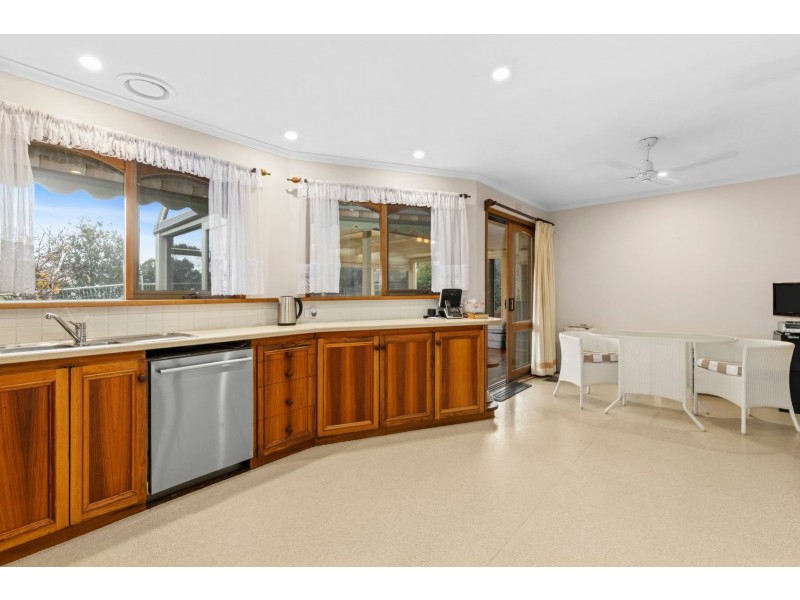 50 Bay Shore Avenue, Clifton Springs VIC 3222