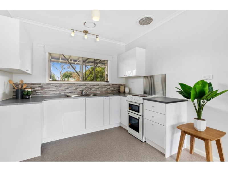 3 Grassy Point Road, Indented Head VIC 3223