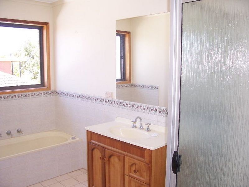 17 Carapooka Drive, Clifton Springs VIC 3222