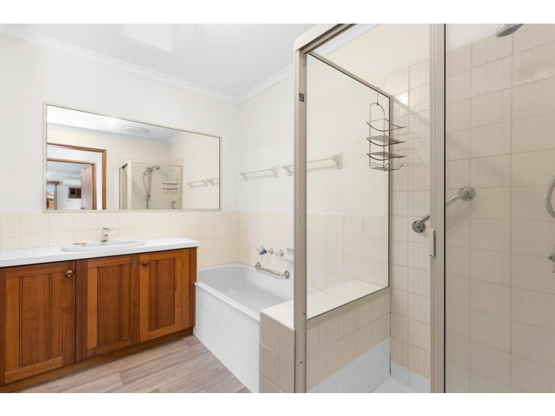 1/11 Tony Street, Drysdale VIC 3222