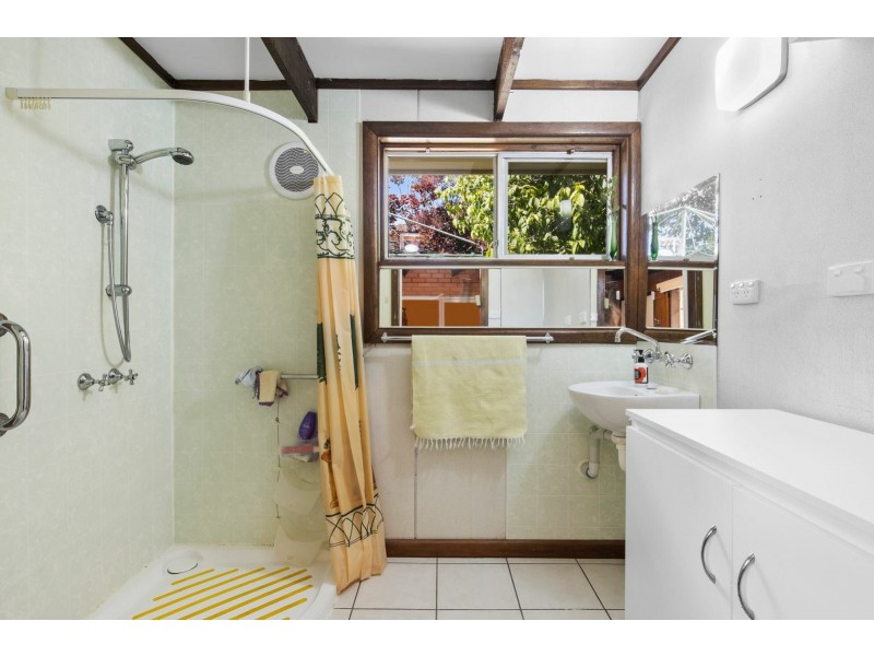 18-20 Bungalalli Avenue, Clifton Springs VIC 3222