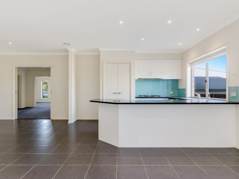 16 The Glen, Drysdale VIC 3222