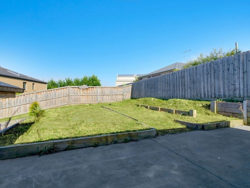 16 The Glen, Drysdale VIC 3222