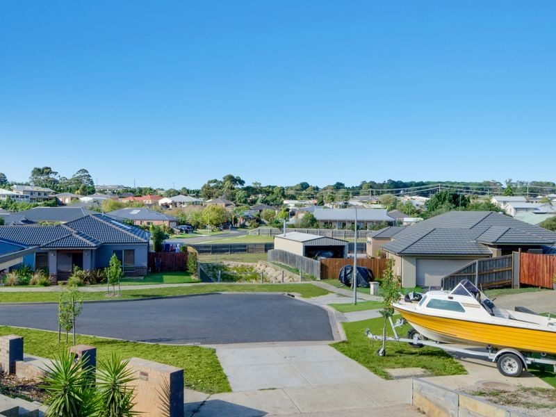 16 The Glen, Drysdale VIC 3222